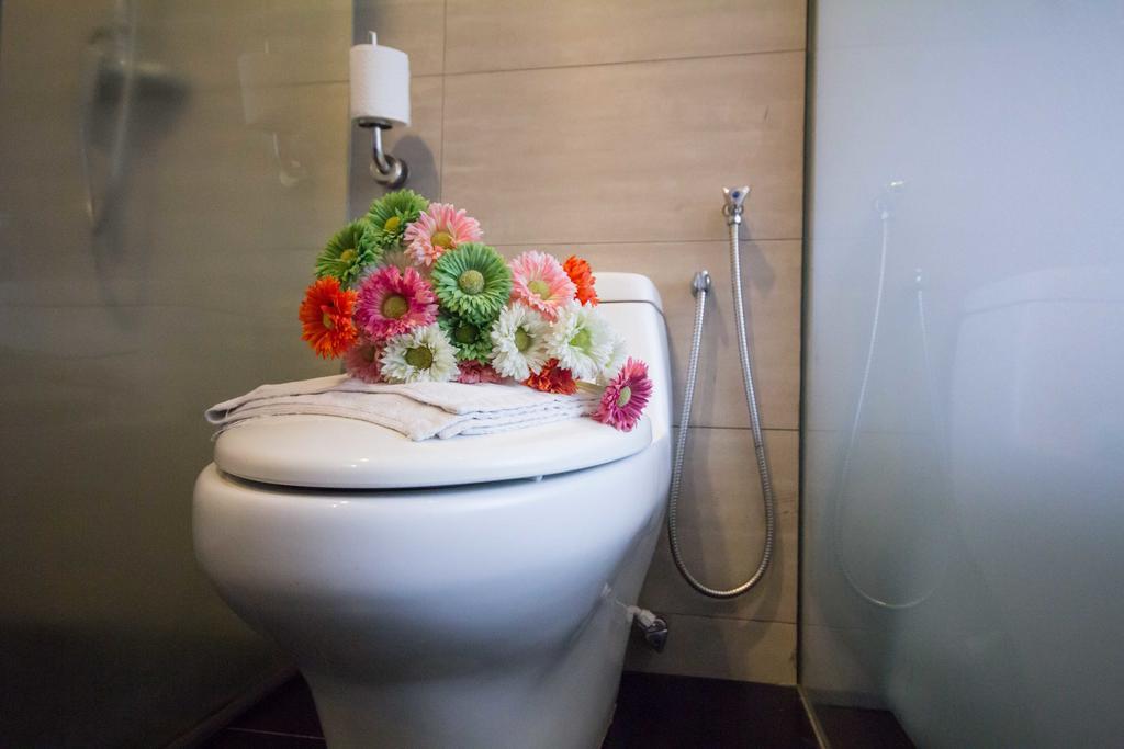 Standard King Room,1221137161:JPEG